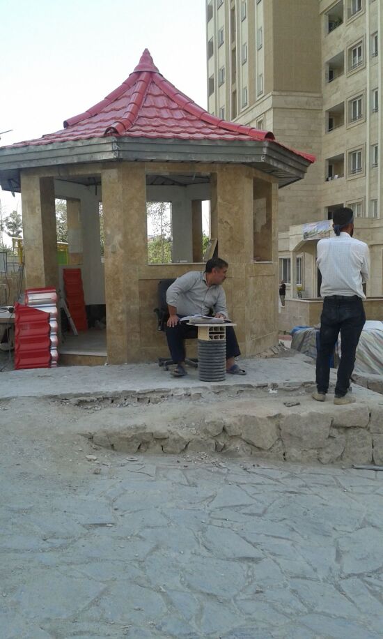 آلاچیق نگهبانی برای شهرک مسکونی